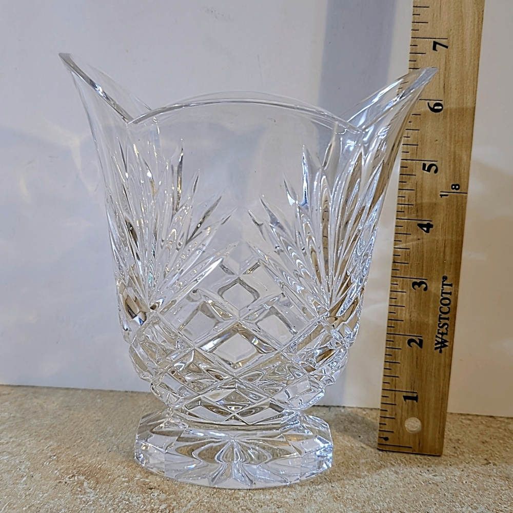 Elegant Crystal Vase